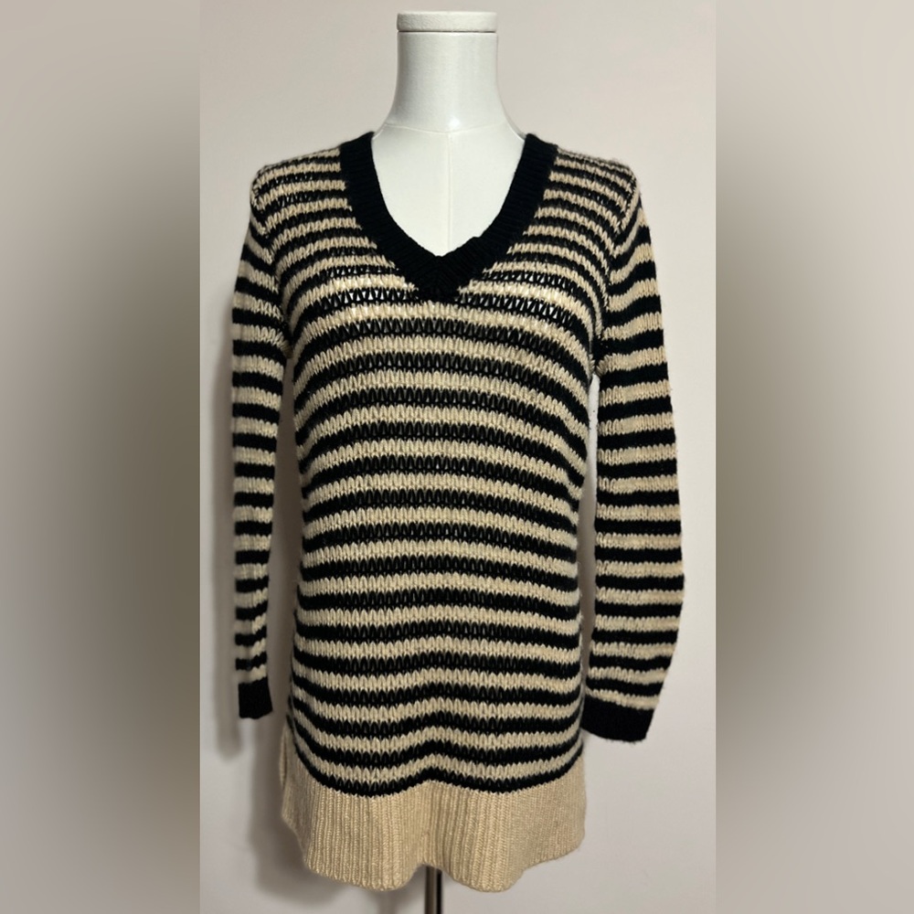 Club Monaco Italian Cashmere Sweater